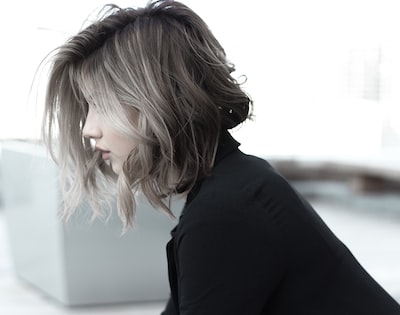 Unleash Your Mane Potential: Understanding the Link Between Testosterone and Hair Growth